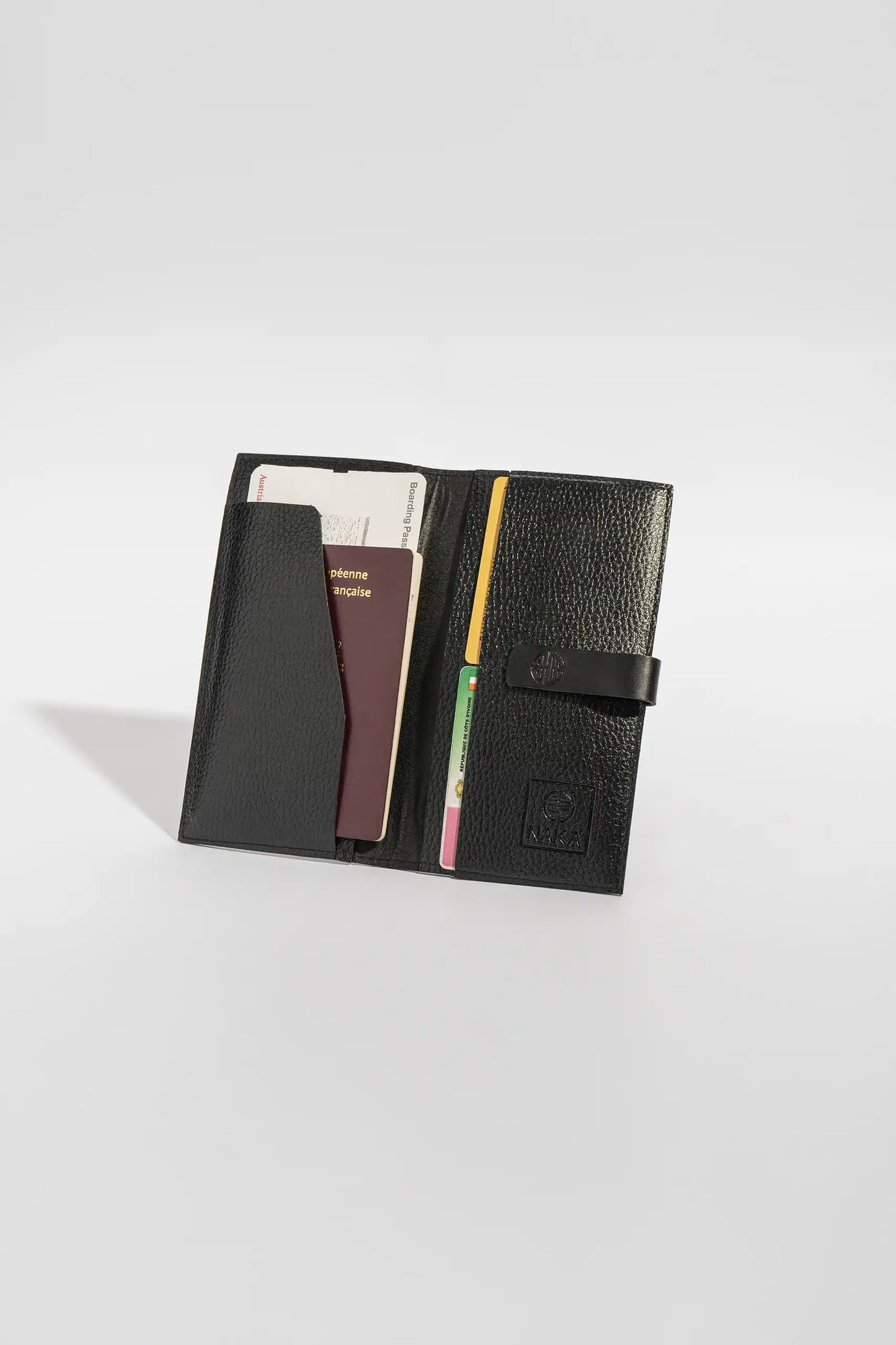 LE COMPAGNON DE VOYAGE